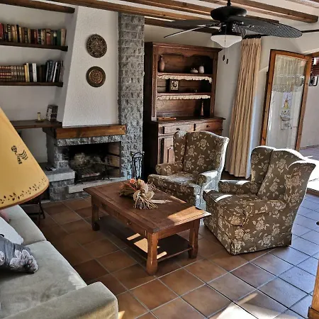 Cal Nicet Apartment